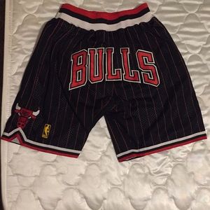 Just Don Vintage Chicago Bulls 97-98 Jersey Shorts